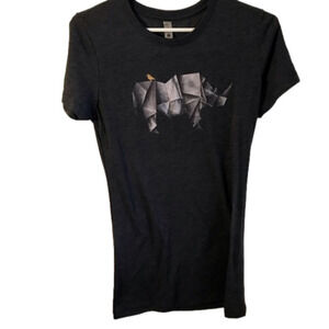 women’s blue size M t-shirt with cute origami rhino and bird.